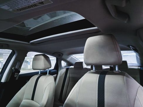 Used 2016 Honda Civic EX-T image 16