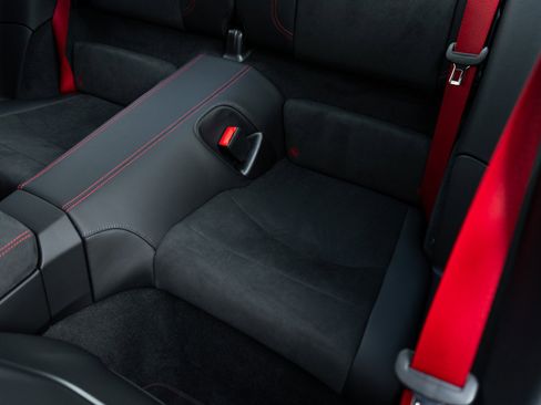 Used 2025 Porsche 911 Carrera 4 GTS image 26