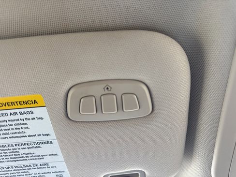 Certified 2022 Ford Explorer Limited w/ Limited Technology Package image 38