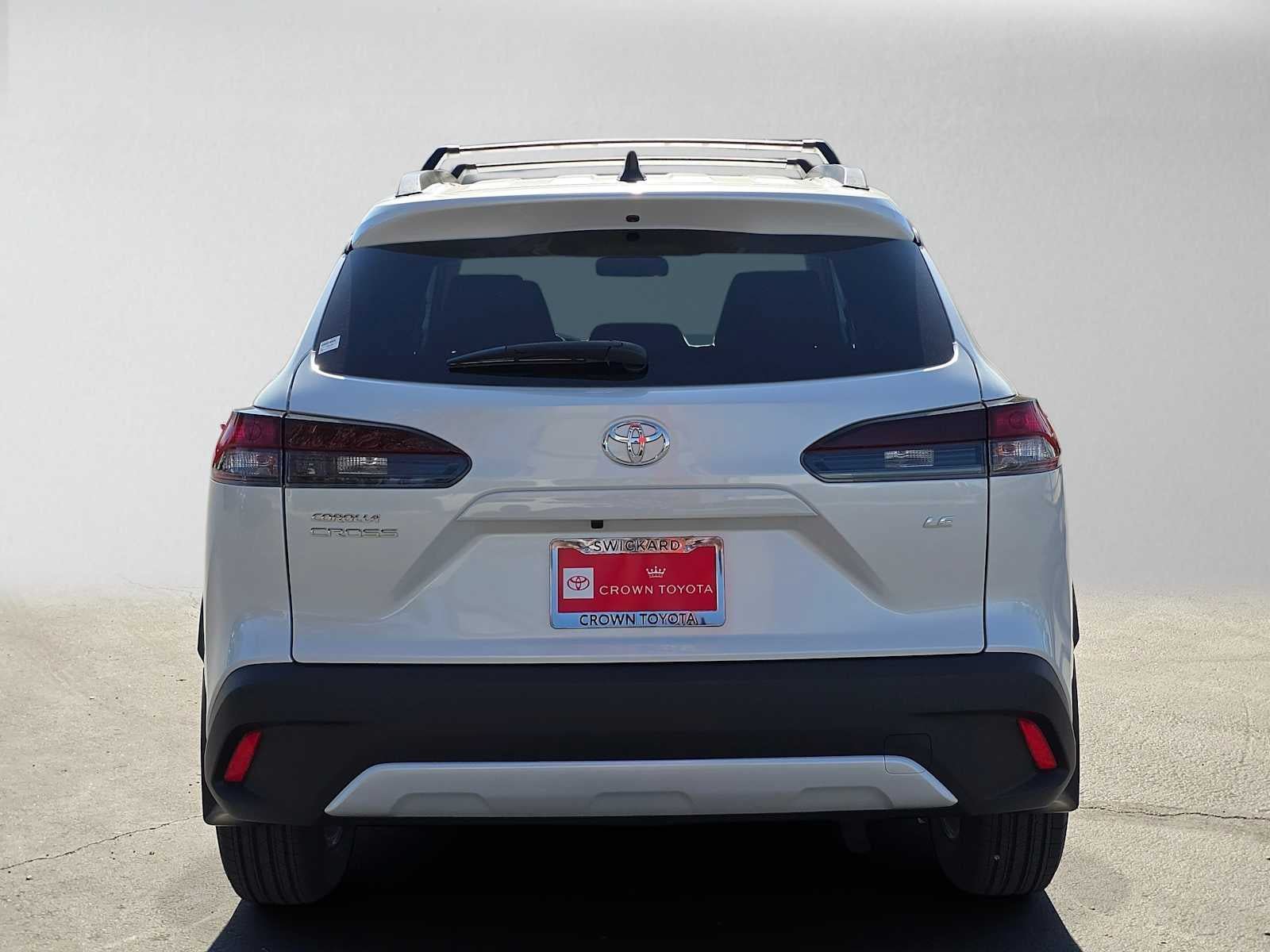 New 2026 Toyota Corolla Cross LE FWD image 4