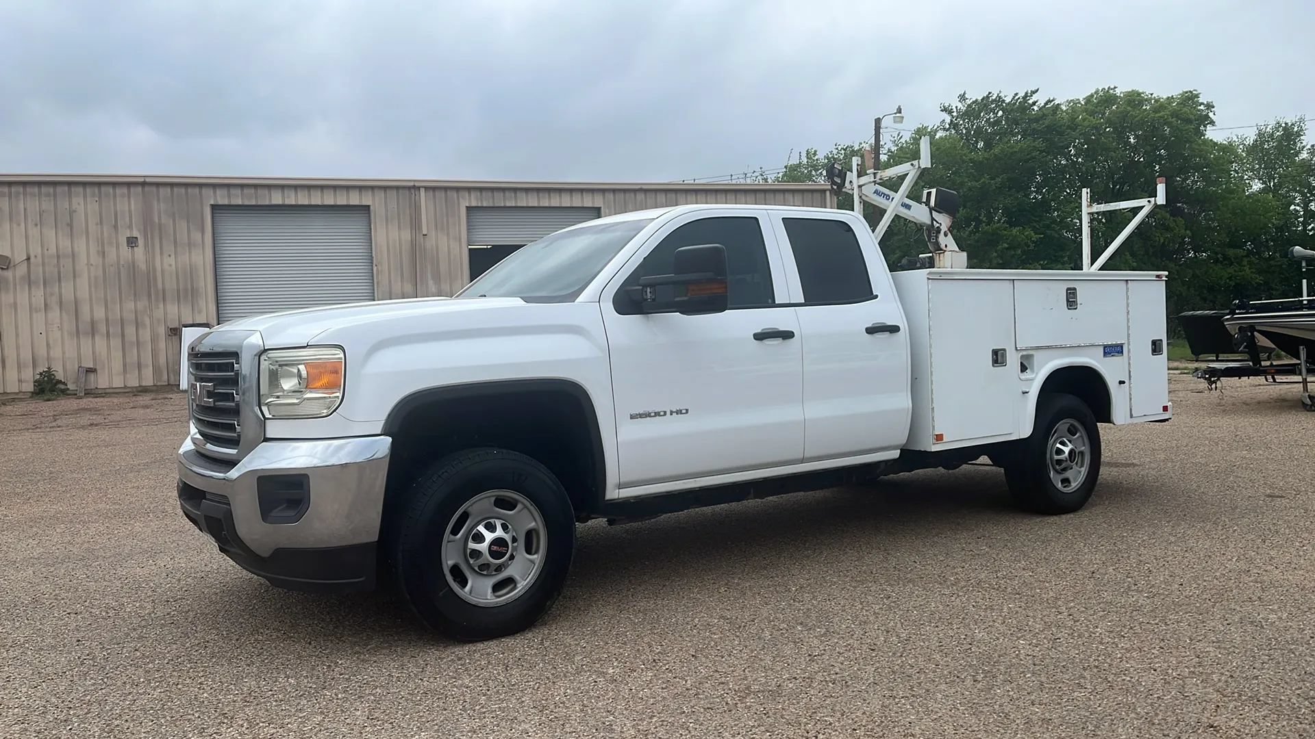 Used 2016 GMC Sierra 2500 2WD Double Cab image 1