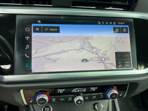 Used 2024 Audi Q3 2.0T Premium Plus w/ Premium Plus Package image 18