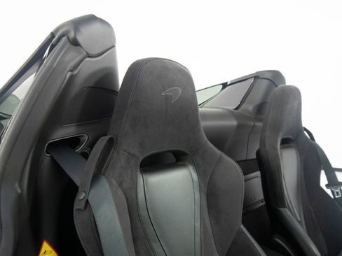 Used 2020 McLaren 720S Spider RWD image 35
