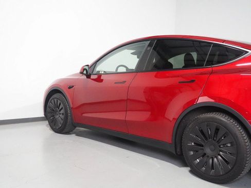 Used 2024 Tesla Model Y Long Range AWD/4WD image 48