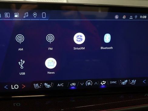 New 2026 Chevrolet Traverse RS image 22