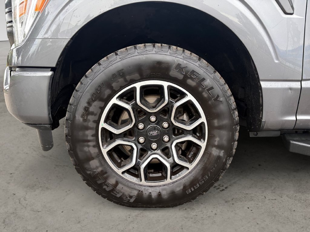 Used 2021 Ford F150 XLT w/ Equipment Group 301A Mid AWD/4WD image 9
