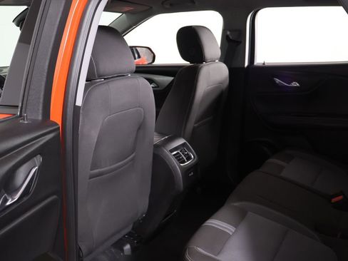 Used 2025 Chevrolet Blazer LT FWD image 25