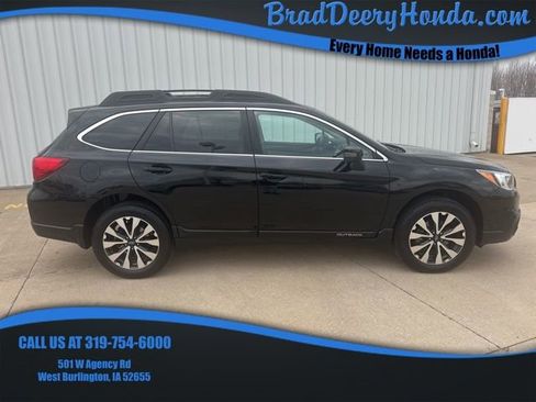 Used 2016 Subaru Outback 2.5i Limited AWD/4WD image 1