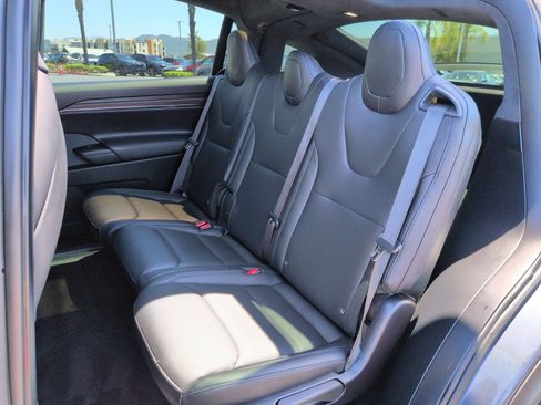 Used 2023 Tesla Model X AWD/4WD image 31