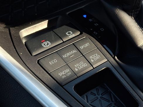 Used 2024 Toyota RAV4 XLE image 26