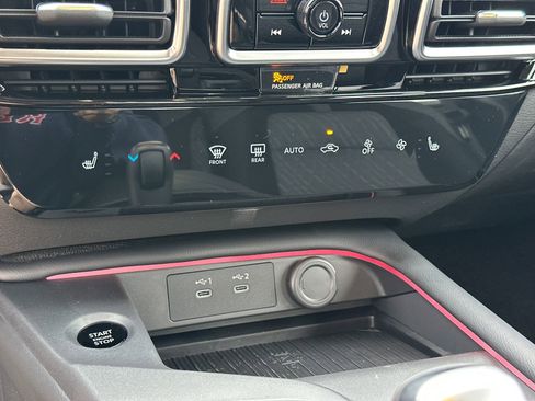 New 2026 Nissan Sentra SV w/ SV Convenience Package image 30