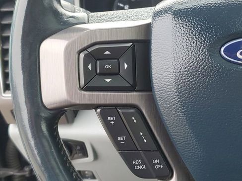 Used 2022 Ford F250 Limited image 12