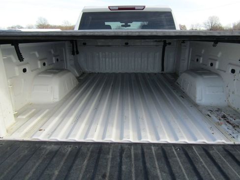 Used 2020 GMC Sierra 1500 Elevation w/ Elevation Value Package image 30