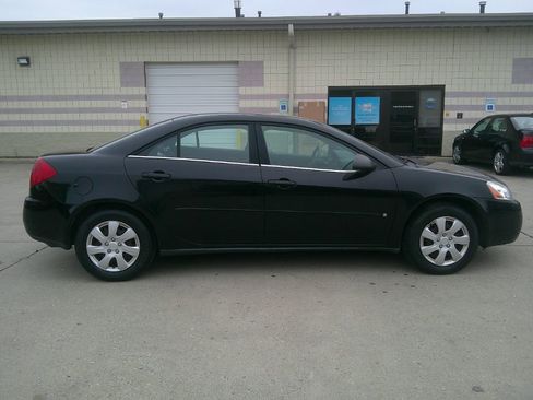 Used 2006 Pontiac G6 Sedan image 4