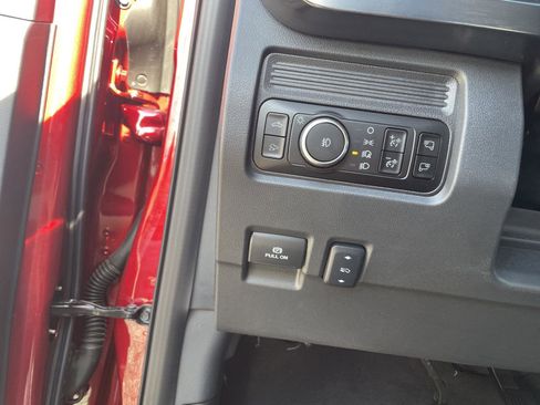 Used 2025 Ford F350 Lariat w/ Lariat Ultimate Package image 14