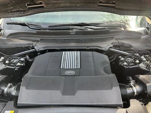 Used 2016 Land Rover Range Rover Sport HSE image 11