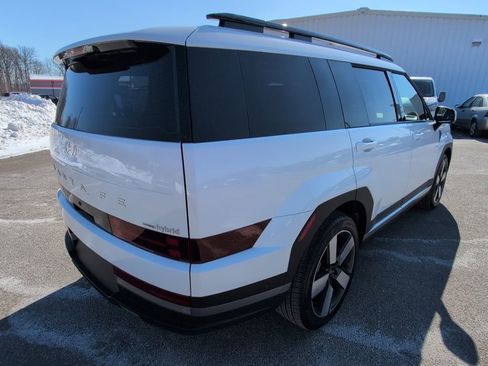 Used 2025 Hyundai Santa Fe Limited image 7