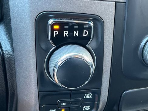 Used 2019 RAM 1500 Express image 20