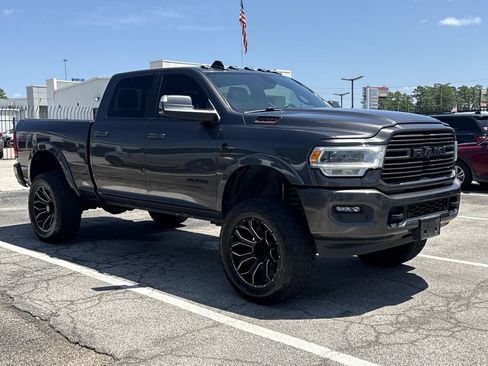 Used 2021 RAM 2500 Laramie AWD/4WD image 3