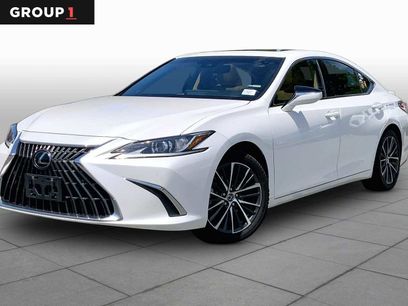 Used 2024 Lexus ES 350 w/ Premium Package