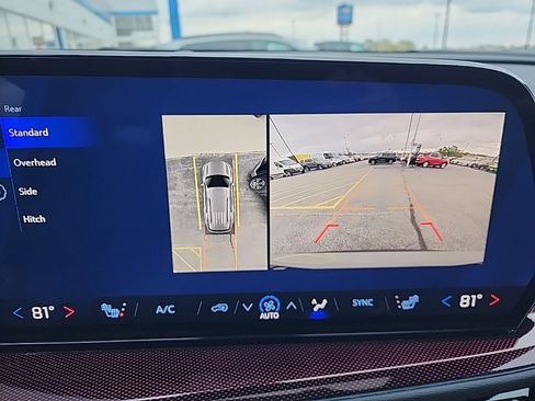 New 2026 Chevrolet Traverse Z71 w/ Enhanced Driving Package image 39