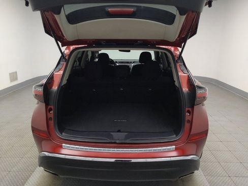 Used 2019 Nissan Murano SV w/ Cargo Package image 29