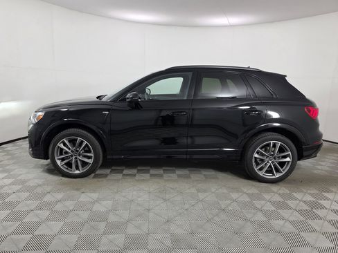 Certified 2025 Audi Q3 2.0T Premium w/ Convenience Package AWD/4WD image 4