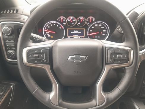 Used 2019 Chevrolet Silverado 1500 RST AWD/4WD image 5