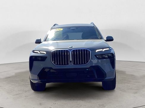 Used 2024 BMW X7 xDrive40i w/ M Sport Package AWD/4WD image 2