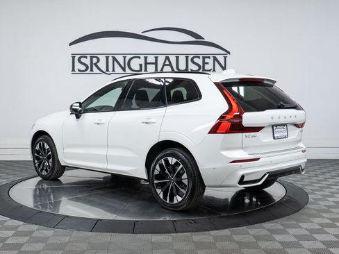 New 2026 Volvo XC60 B5 Plus w/ Climate Package AWD/4WD image 7