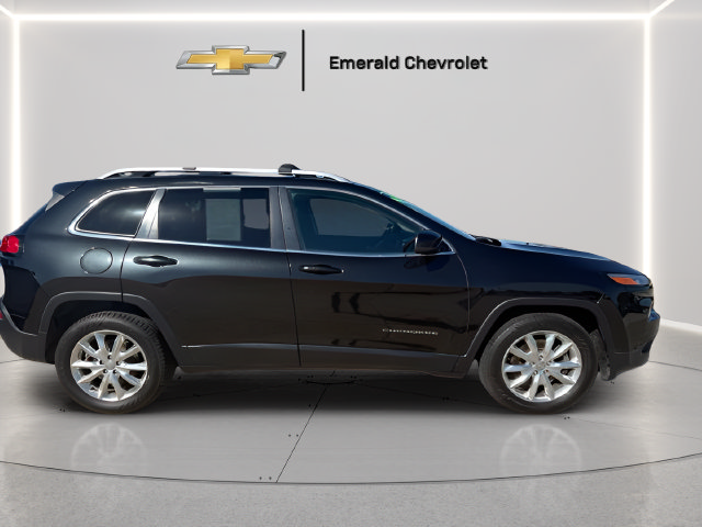 Used 2014 Jeep Cherokee Limited AWD/4WD image 6
