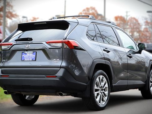 Used 2025 Toyota RAV4 XLE Premium w/ Weather Package image 5