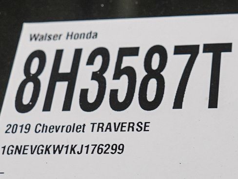 Used 2019 Chevrolet Traverse LT AWD/4WD image 33