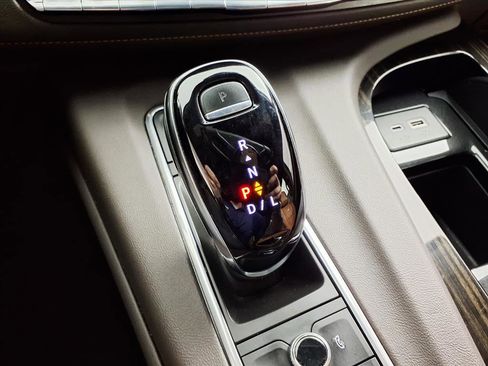 Used 2021 Cadillac Escalade Sport w/ Driver Assist Tech Package image 21