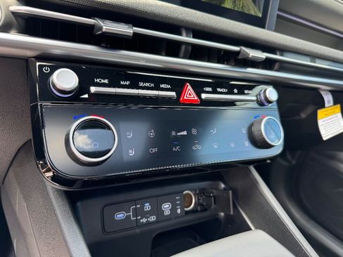 New 2025 Hyundai Santa Cruz Limited image 21