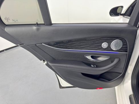 Used 2019 Mercedes-Benz E 300 image 44