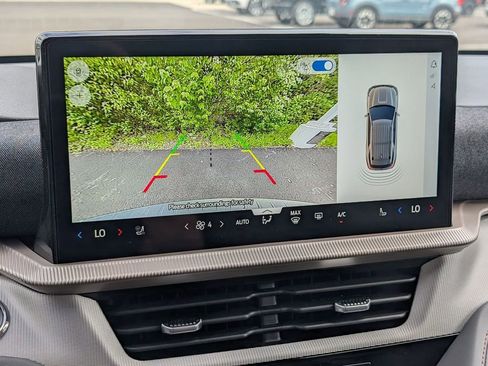 New 2026 Ford Explorer Active AWD/4WD image 15