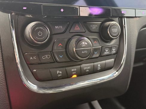 Used 2020 Dodge Durango R/T w/ Blacktop Package image 27