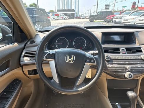 Used 2009 Honda Accord LX image 10