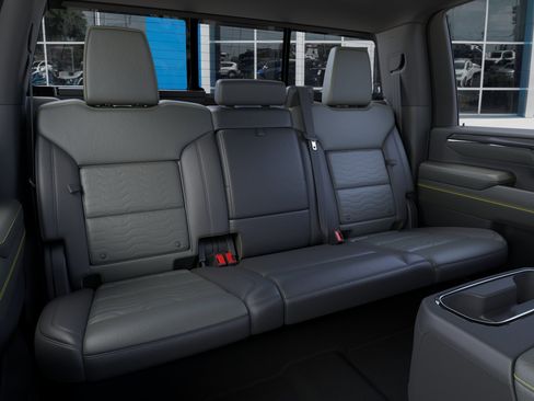 New 2026 Chevrolet Silverado 2500 ZR2 w/ ZR2 Bison Edition AWD/4WD image 19