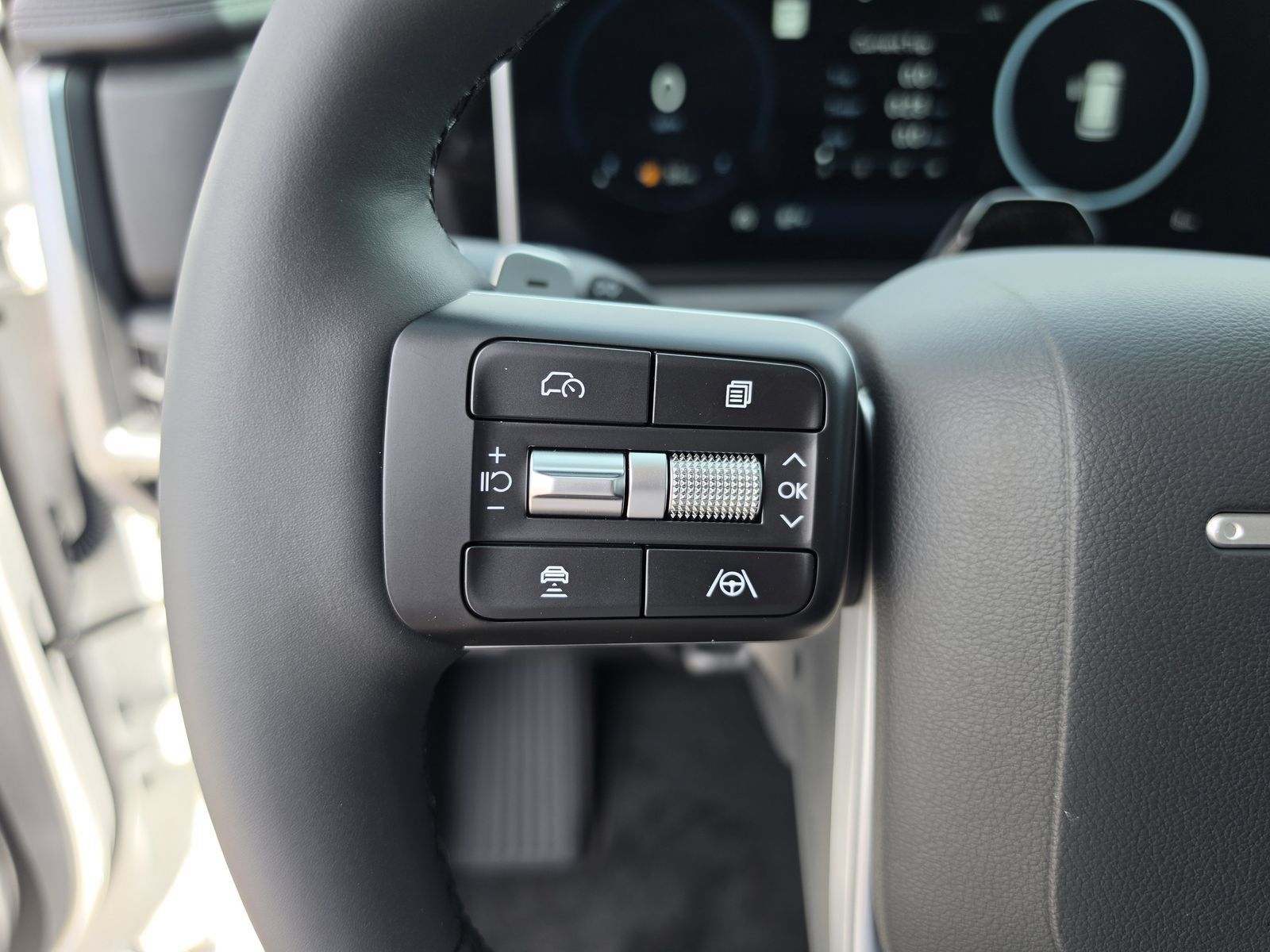 New 2026 Hyundai Santa Fe Limited w/ Tow & Go Package FWD image 32