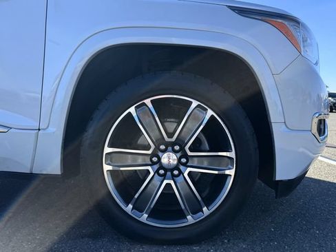Used 2017 GMC Acadia Denali w/ Technology Package AWD/4WD image 10