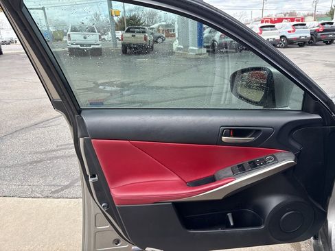 Used 2020 Lexus IS 300 F Sport w/ F Sport Package image 15