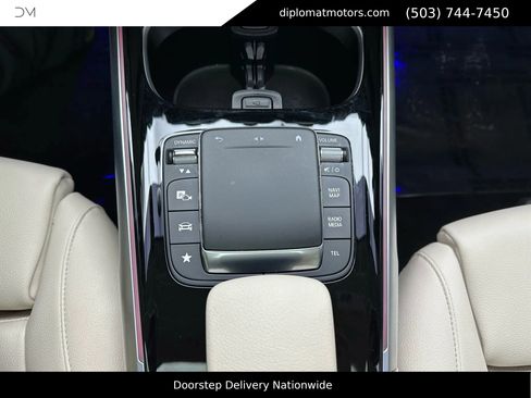 Used 2023 Mercedes-Benz EQB 300 4MATIC w/ Exclusive Package image 35