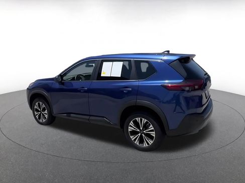 Used 2023 Nissan Rogue SV FWD image 11
