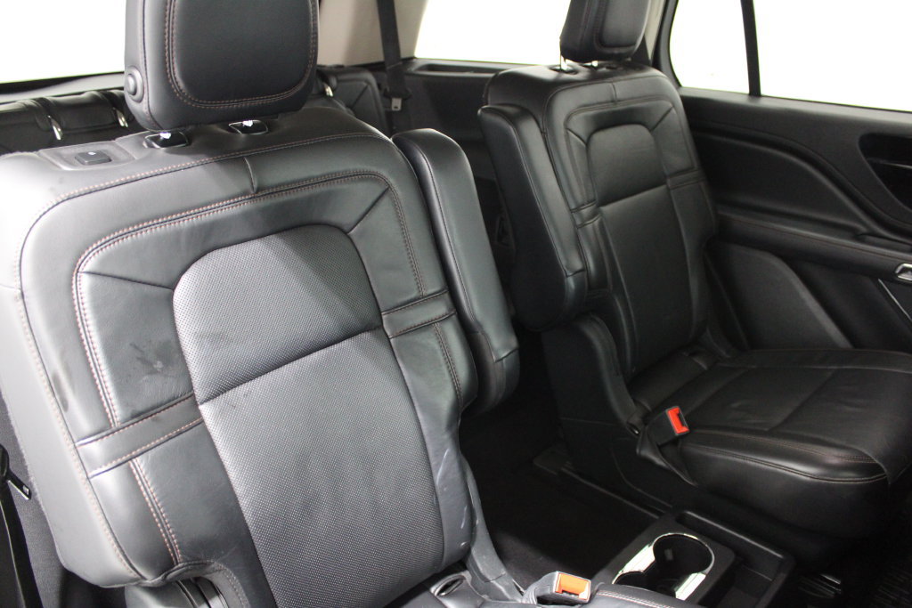 Used 2020 Lincoln Aviator Reserve w/ Elements Package Plus AWD/4WD image 26