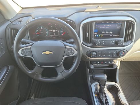 Used 2021 Chevrolet Colorado LT w/ Safety Package image 18