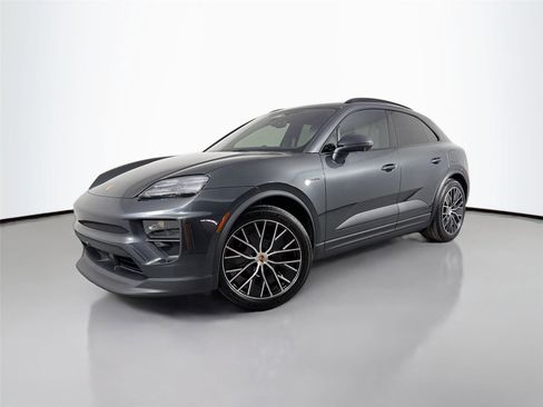 Certified 2026 Porsche Macan 4 Electric RWD image 1