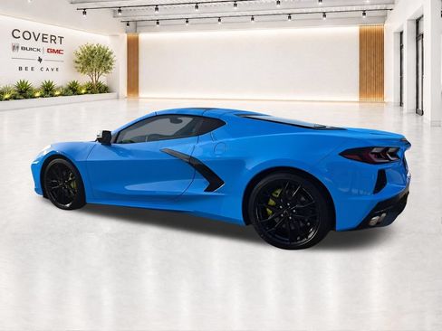 Used 2023 Chevrolet Corvette Stingray Coupe w/ 1LT RWD image 11