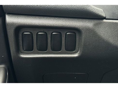 Used 2018 Mitsubishi Outlander Sport ES image 28